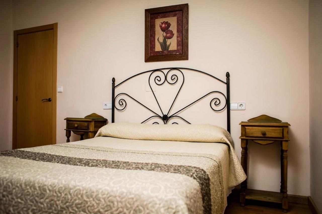Hostal Restaurante El Paso Bailén Exteriör bild