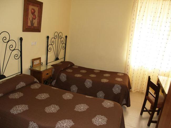 Hostal Restaurante El Paso Bailén Exteriör bild